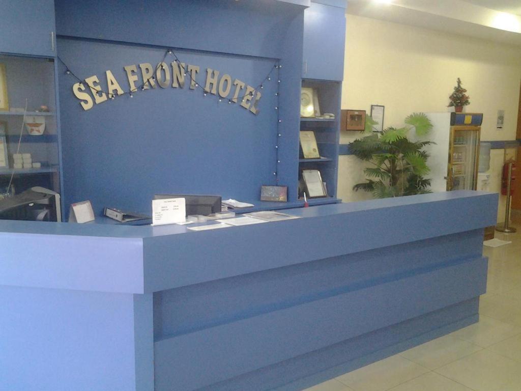 Sea Front Hotel Port Dickson Buitenkant foto