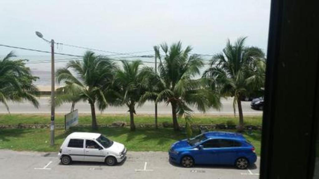 Sea Front Hotel Port Dickson Buitenkant foto