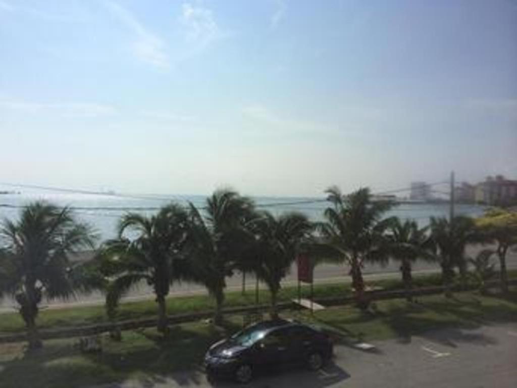 Sea Front Hotel Port Dickson Buitenkant foto
